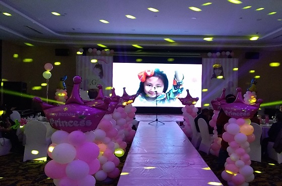 湖北卓凡助力生日宴溫馨舉辦
